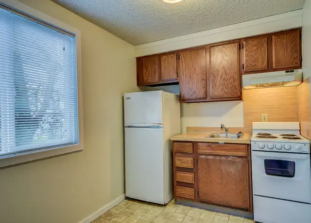 Property at 310 SE Midway Blvd Unit 213, Oak Harbor, WA, 98277, 0 beds, 1 bath, [object Object]