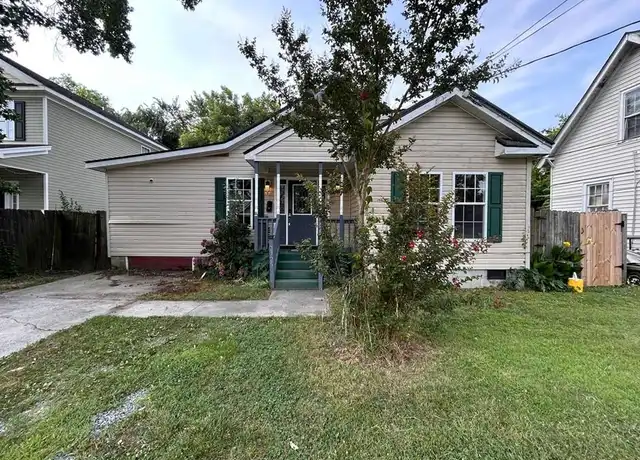 Property at 2725 Victoria Ave, Norfolk, VA, 23504, 4 beds, 2 baths, [object Object]