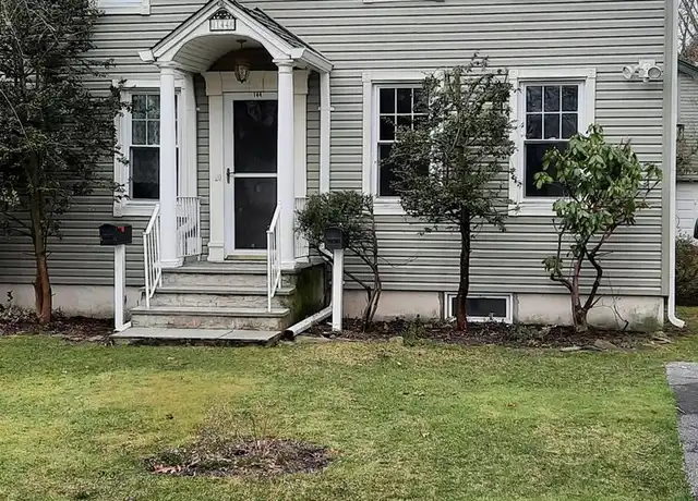 Property at 144 Division Ave, West Sayville, NY, 11796, 2 beds, 1.5 baths, [object Object]