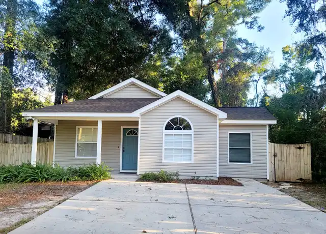 Property at 43 Comanche Trl, Crawfordville, FL, 32327, 3 beds, 2 baths, [object Object]