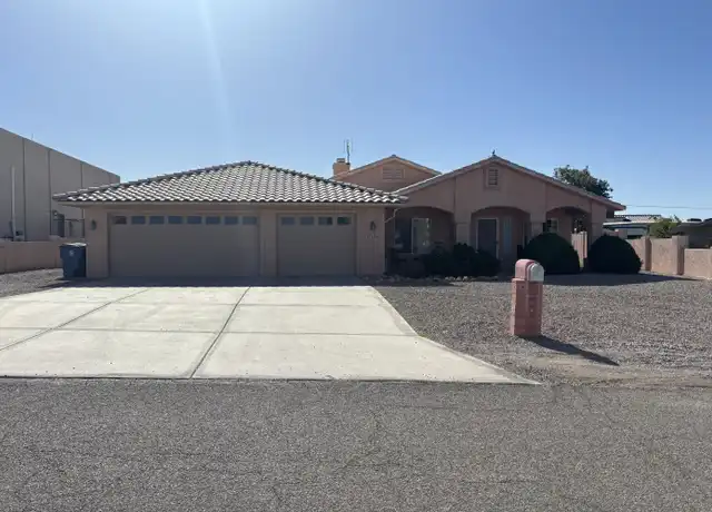 Property at 3762 Solar Dr, Lake Havasu City, AZ, 86406, 3 beds, 2 baths, [object Object]