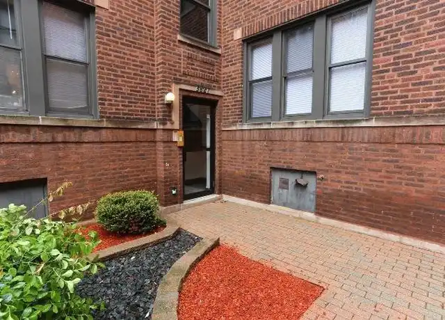 Property at 3827 N Fremont St Unit 2W, Chicago, IL, 60613, 1 bed, 1 bath, [object Object]