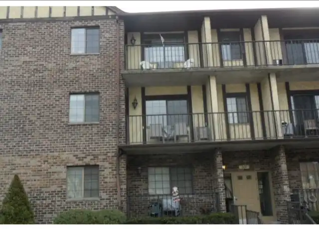Property at 160 Devon Loop Unit 310, Staten Island, NY, 10314, 2 beds, 1.5 baths, [object Object]