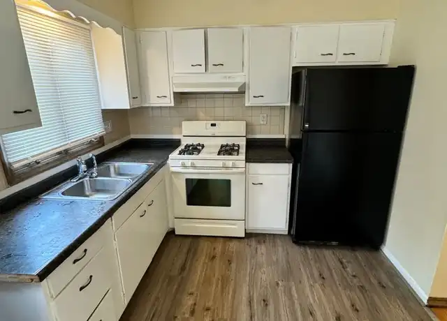 Property at 4523 Apple Orchard Ln Unit 4541, Rockford, IL, 61108, 3 beds, 1.5 baths, [object Object]
