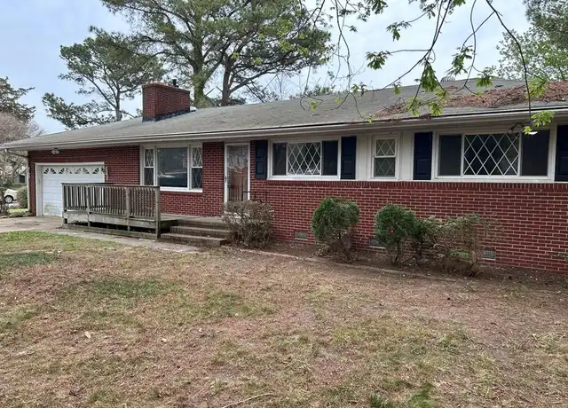 Property at 11 Holloway Rd, Newport News, VA, 23602, 3 beds, 1.5 baths, [object Object]