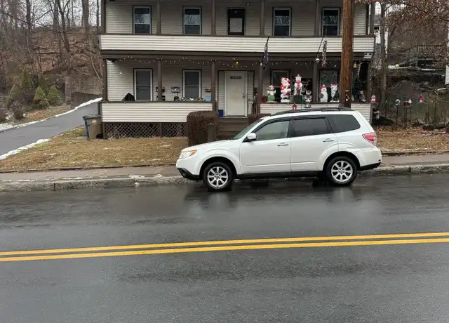 Property at 94 W Main St Unit 3, Vernon, CT, 06066, 1 bed, 1 bath, [object Object]