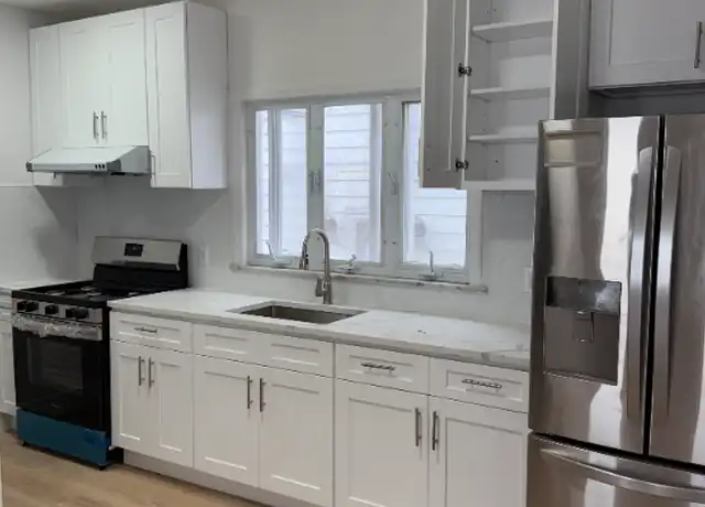Property at 732 Pennington St Unit 1, Elizabeth, NJ, 07202, 3 beds, 1 bath, [object Object]