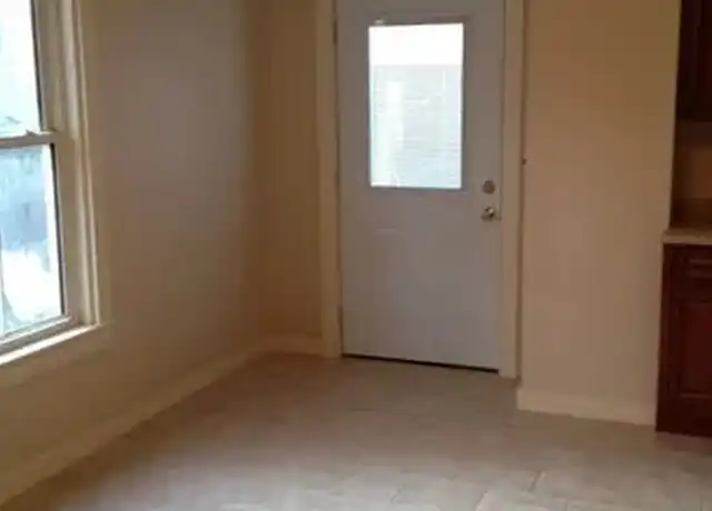 Property at 77 S Central Ave Unit B, Quincy, MA, 02170, 2 beds, 1 bath, [object Object]