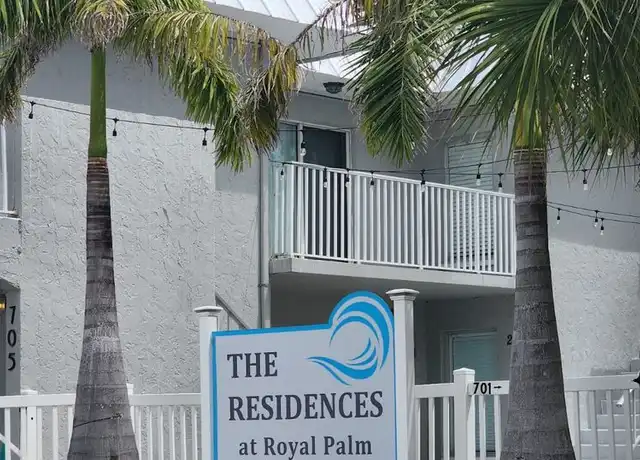 Property at 701 1st St Unit 701-3, Indian Rocks Beach, FL, 33785, 1 bed, 1 bath, [object Object]