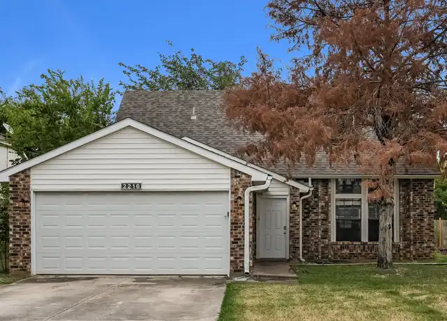 Property at 2216 Crestmeadow St, Denton, TX, 76207, 3 beds, 2 baths, [object Object]