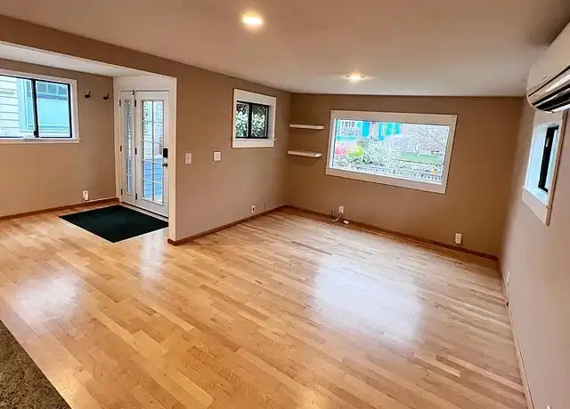 Property at 745 N 70th St, Seattle, WA, 98103, 3 beds, 1 bath, [object Object]