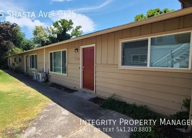 Property at 325 S Shasta Ave Unit 325, Eagle Point, OR, 97524, 2 beds, 1 bath, [object Object]