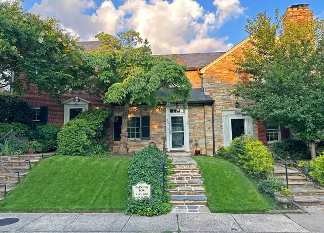 Property at 924 S Saint Asaph St Unit 924, Alexandria, VA, 22314, 2 beds, 2 baths, [object Object]