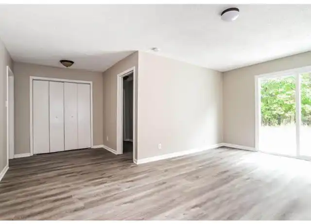 Property at 1204 Glenarden Dr Rm 1, Rock Hill, SC, 29730, 1 bed, 1 bath, [object Object]