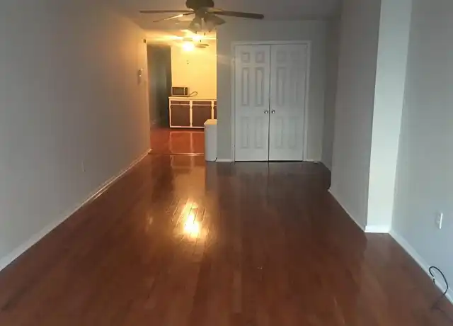Property at 1608 S 2nd St, Philadelphia, PA, 19148, 2 beds, 1 bath, [object Object]