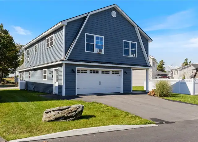 Property at 4 Woods Ln, Old Orchard Beach, ME, 04064, 3 beds, 2.5 baths, [object Object]