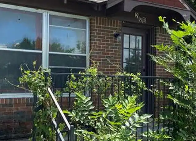 Property at 200 Marquette Ave, Azle, TX, 76020, 2 beds, 1 bath, [object Object]