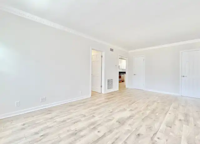 Property at 1001 S Shenandoah St Unit 2, Los Angeles, CA, 90035, 1 bed, 1 bath, [object Object]