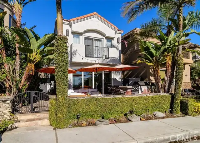 Property at 611 Frankfort Ave, Huntington Beach, CA, 92648, 3 beds, 2.5 baths, [object Object]