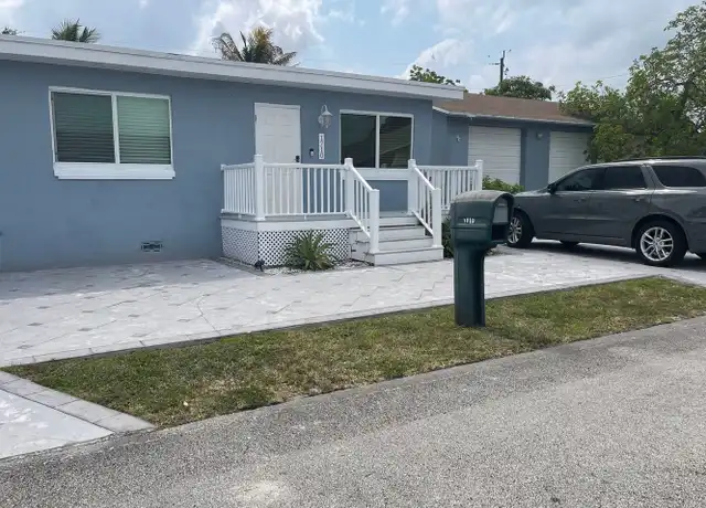 Property at 1710 SW 98th Ter, Miramar, FL, 33025, 4 beds, 2 baths, [object Object]