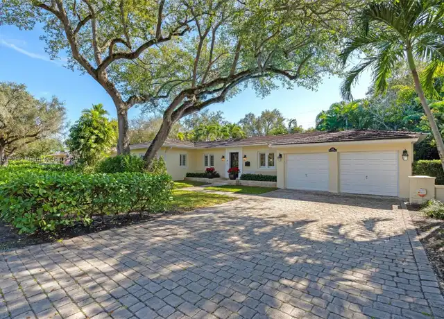 Property at 168 Morningside Dr, Coconut Grove, FL, 33133, 2 beds, 2 baths, [object Object]