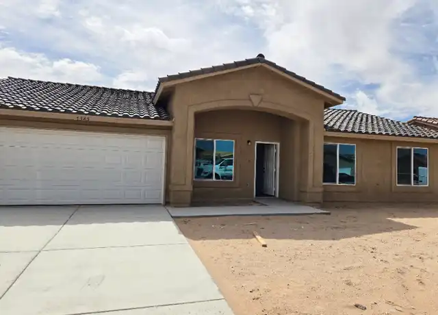 Property at 7345 E 45th Pl Unit SD652, Yuma, AZ, 85365, 4 beds, 2 baths, [object Object]