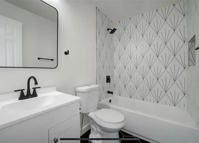 Property at 4900 Brook Crest Rd, Austin, TX, 78744, 1 bed, 1 bath, [object Object]