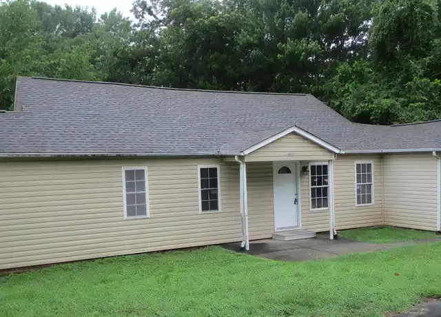 Property at 863 W C St, Kannapolis, NC, 28081, 3 beds, 2 baths, [object Object]