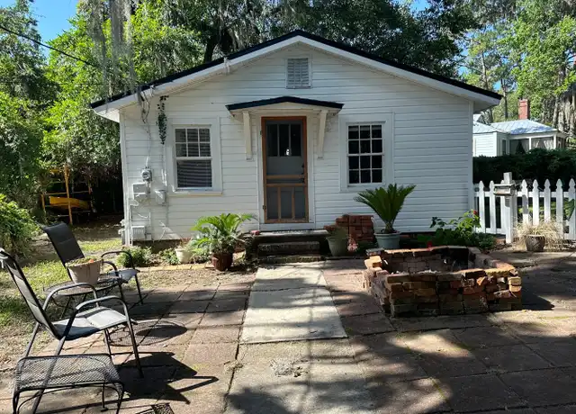 Property at 926 La Chere St, Beaufort, SC, 29902, 1 bed, 1 bath, [object Object]