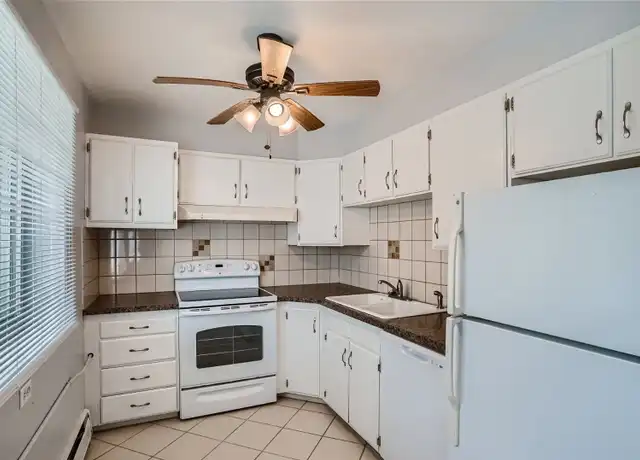 Property at 3650 S Lincoln St Unit 10, Englewood, CO, 80113, 1 bed, 1 bath, [object Object]