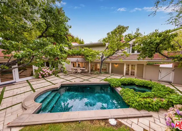 Property at 1290 Sunset Plaza Dr, Los Angeles, CA, 90069, 4 beds, 3.5 baths, [object Object]