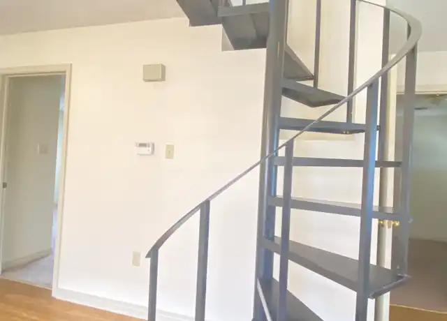 Property at 5131 Butter Creek Ln #206, Baton Rouge, LA, 70809, 2 beds, 1 bath, [object Object]