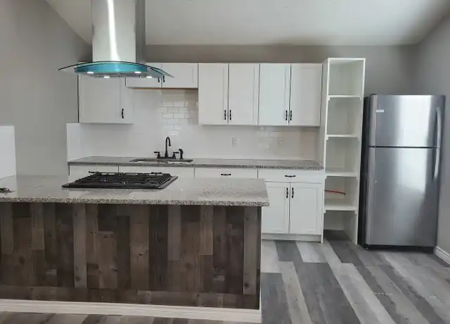 Property at 1024 W Woodlawn Ave Unit 7, San Antonio, TX, 78201, 1 bed, 1 bath, [object Object]