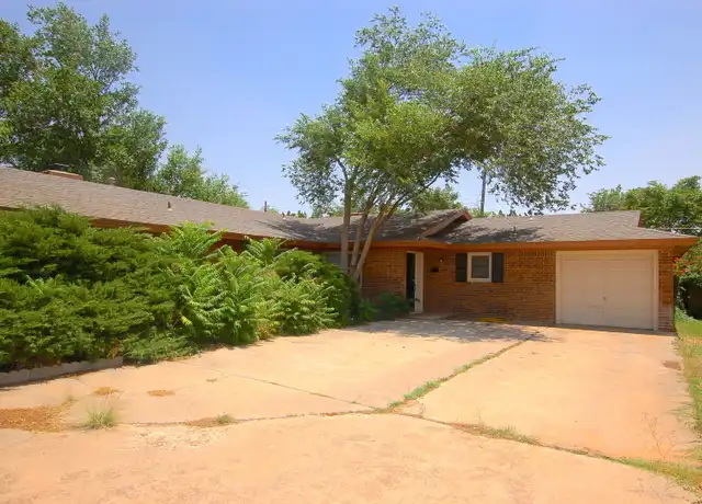 Property at 3705 30th St Unit B, Lubbock, TX, 79410, 3 beds, 2 baths, [object Object]