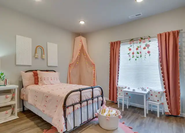 Property at 2139 New Era Rd Unit 8201, Sevierville, TN, 37862, 2 beds, 2 baths, [object Object]