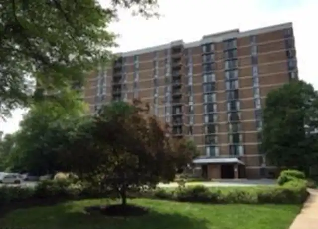 Property at 2300 Pimmit Dr #204, Falls Church, VA, 22043, 2 beds, 2 baths, [object Object]