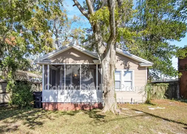 Property at 702 NW 2nd Ave, Gainesville, FL, 32601, 3 beds, 2 baths, [object Object]