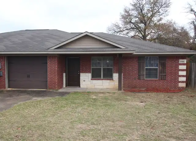 Property at 17013 Loring Ln, Lindale, TX, 75771, 3 beds, 2 baths, [object Object]