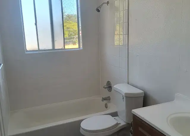 Photo of 111 Aspen Dr, Pacheco, CA 94553