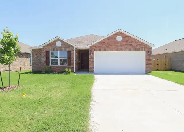 Property at 1403 E Honolulu Pl, Broken Arrow, OK, 74012, 4 beds, 2 baths, [object Object]