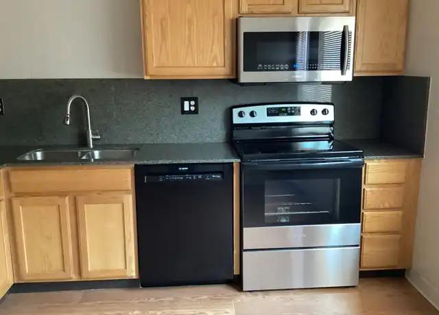 Property at 14844 E Colgate Dr, Aurora, CO, 80014, 4 beds, 2 baths, [object Object]