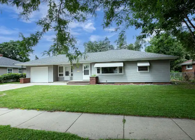 Property at 2213 N Mason St, Appleton, WI, 54914, 2 beds, 1 bath, [object Object]