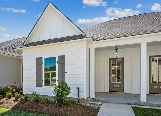 Property at 9638 Creekview Dr, Baton Rouge, LA, 70836, 3 beds, 2 baths, [object Object]
