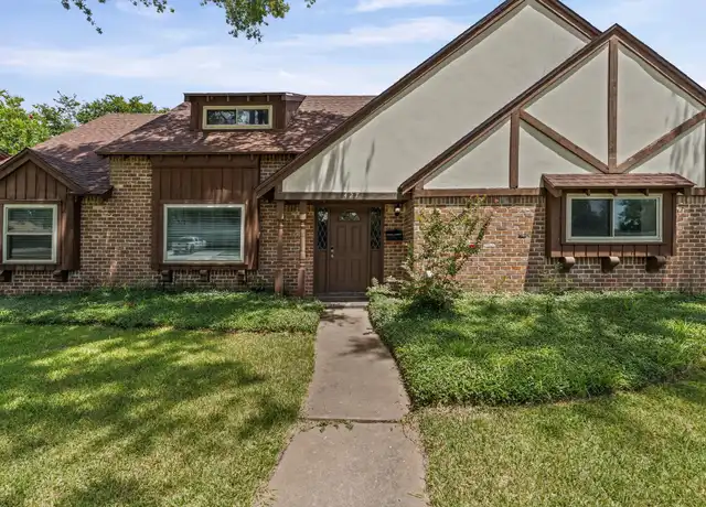 Property at 427 Whitecap Dr, El Lago, TX, 77586, 4 beds, 2.5 baths, [object Object]