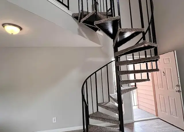 Photo of 18142 S Parkview Dr, Houston, TX 77084