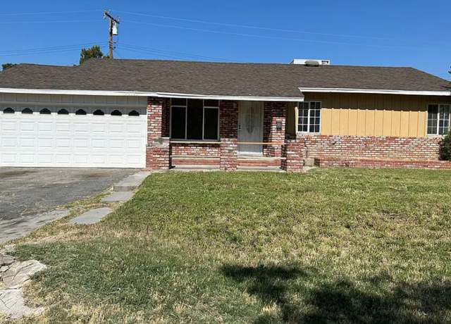 Photo of 44141 11th St W, Lancaster, CA 93534
