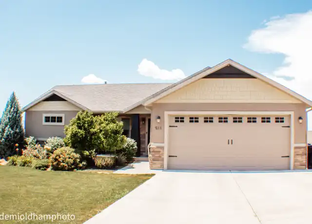 Property at 511 S 700 E, Smithfield, UT, 84335, 5 beds, 3 baths, [object Object]