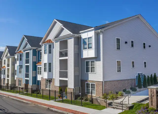Property at 301 Main St Unit 20, Bristol, CT, 06010, 2 beds, 2 baths, [object Object]