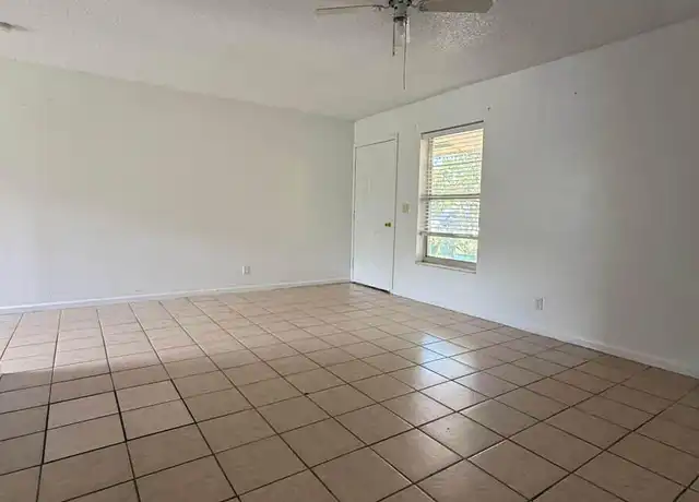 Property at 1794 Juno Rd Unit 5, North Palm Beach, FL, 33408, 2 beds, 1 bath, [object Object]