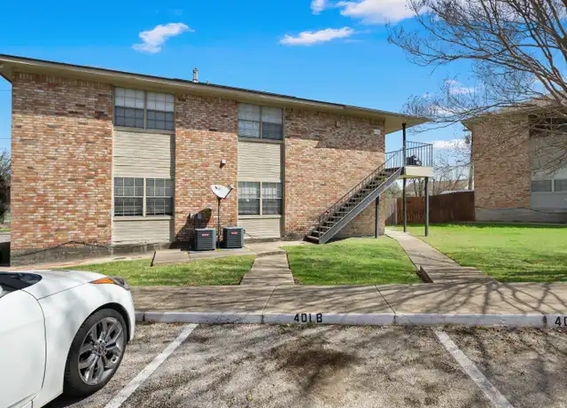 Property at 401 Park Rd, College Station, TX, 77840, 3 beds, 2 baths, [object Object]
